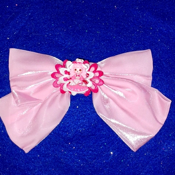 - Princess Pink's Bow - Picture 4 of 5